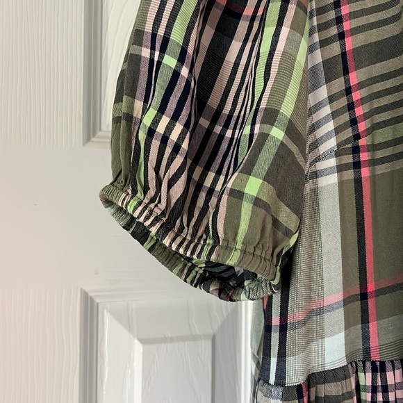 Crown and ivy green plaid dress - Picture 4 of 5